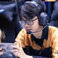 Tấn Khoa/Bin