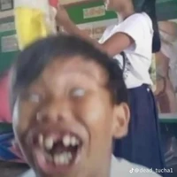 Tác giả bị hoá dí