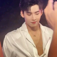 hùng huỳnh