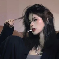 Lee Seoyeon ( cj gái Hanbin)