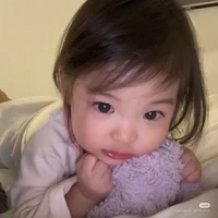 Trần Châu Anh(nu9 khi bé)