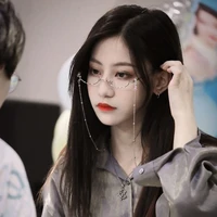 Viên Nhất Kỳ [cô]