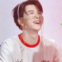 Bùi Anh tú<atus>