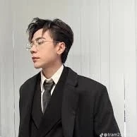 Lê Quang Hùng (master D)