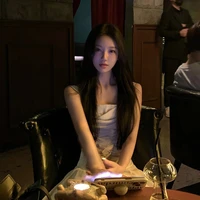 Hạ Chu Lan Hương