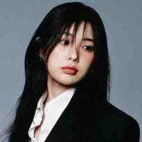 Kang Hyewon