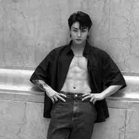 Jeon JungKook( Hắn )