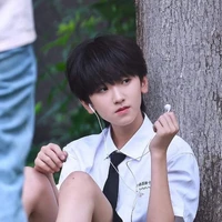 Tả Kỳ Hàm-em