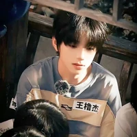 Vương Lỗ Kiệt-k