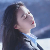Hồ Liên Hinh/bạn thân cậu