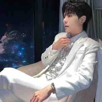 Lê Quang Hùng-Phone