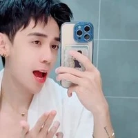 Q.Hùng