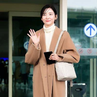 Wie Yoo - mẹ cô