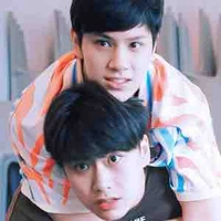 Nhỏ tác giả💚❤️