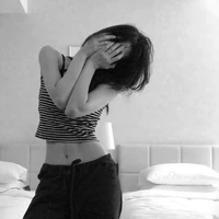 Jung Ahyeon*sói đen/Cô*