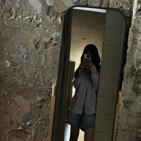 𝙵𝚁𝙴𝙴𝙽 𝚂𝙰𝚁𝙾𝙲𝙷𝙰(cô)