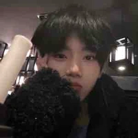 Trương Hàm Thụy 