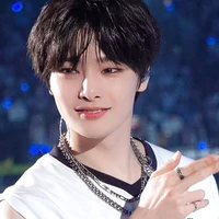 Yang Jeongin/ I.N