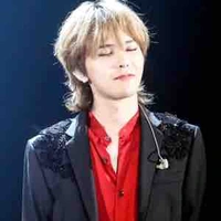 Kwon Jiyong 