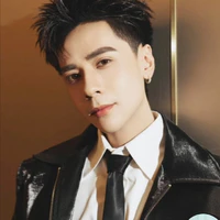Quang Hùng(phone)