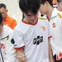 rungrote sakronnoi - fpt jinwoo.