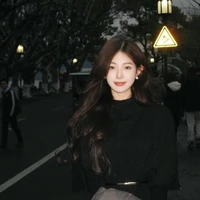 nhậm hoàng yến vy ( nữ 9)