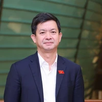Lê Qunag Tùng