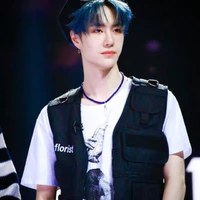 vương nhất bác(yibo)