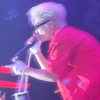 Hoàng Đức Duy / Bông