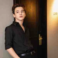 Thái Ngân ( ba lớn của Hùng )