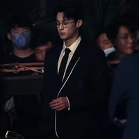 Trịnh Trạch - trợ lý của nam 9