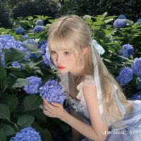 Thẩm Na - em họ nam9 con dì tư