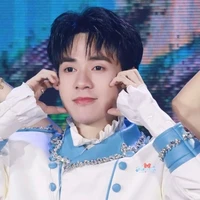 Quang Hùng