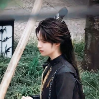 Hạ Tuấn Lâm