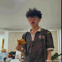tác giả đeyyy
