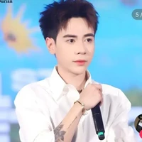 Quang Hùng