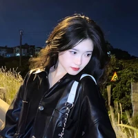 Kiều Oanh Lê(đàn em Linh)