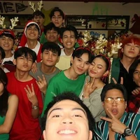 Khu E