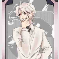 @Hiha_Tha Hoá🌫@ (cục phấn)