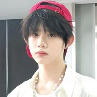 Trần Dịch Hằng (B)