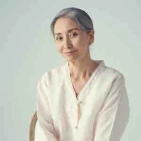 Hoàng Đan Trinh-Bà Lương