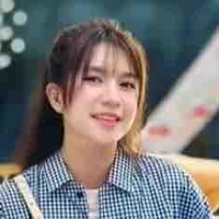 Minh Hà (Mẹ của Cherry)