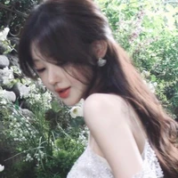 Hạ Du Du ( khi chưa xuyên không)