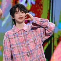 Trần Dịch Hằng _ nhóc