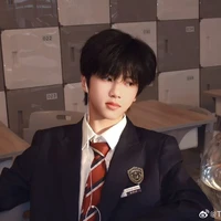 Trương Hàm Thụy—em