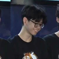 Tấn Khoa