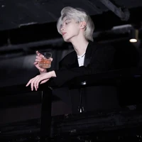 Phó Hạ Đình_hắn