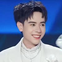 Hùng
