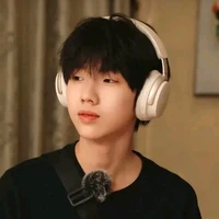 nhiếp vĩ thần