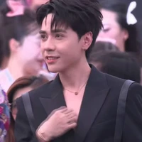 Quang Hùng master D